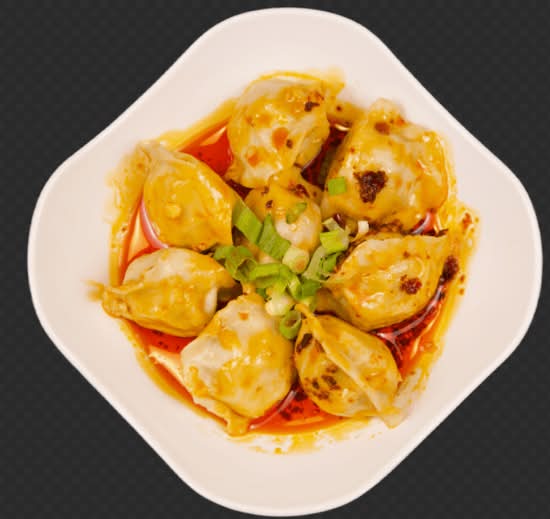 Fiery Dumpling (8pcs) / 红油韭菜鲜饺(8个)